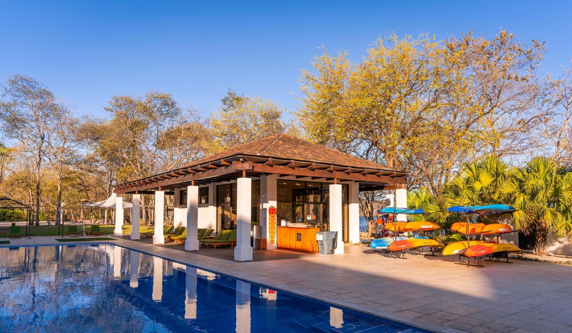 Spacious Condo With Incredible Club House Playa Conchal Bagian luar foto